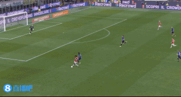 半场-AC米兰暂1-0总比分2-1国际米兰 约维奇破门迪马尔科中横梁